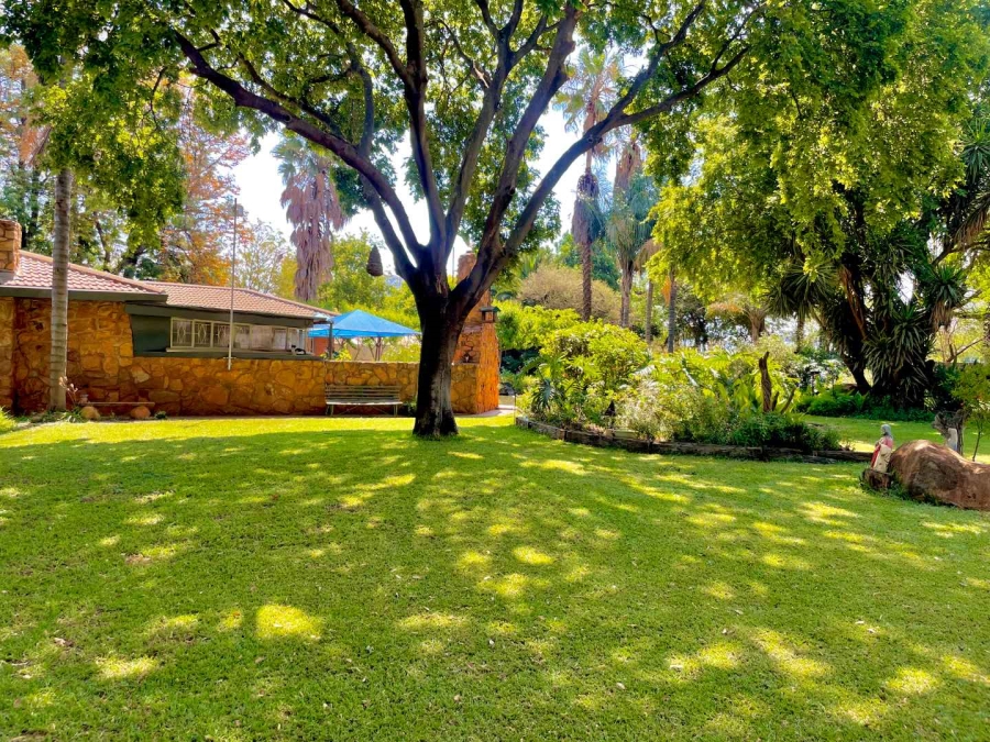 Commercial Property for Sale in Melodie North West